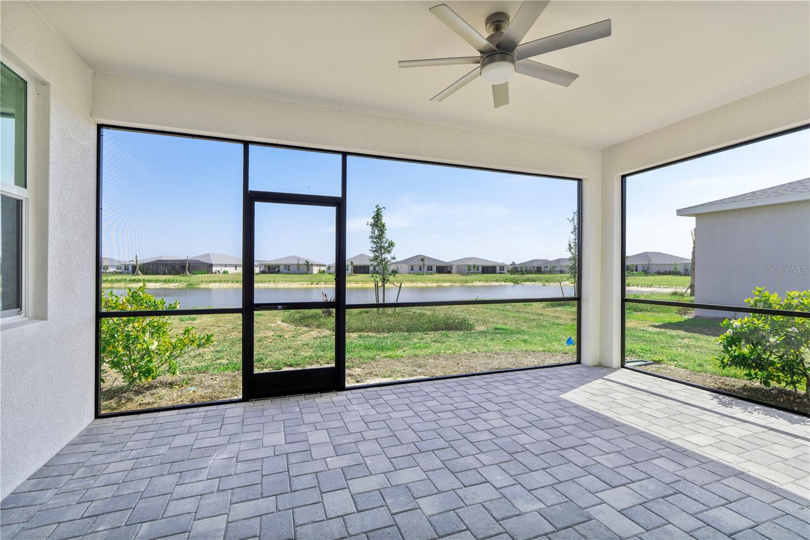 Image 22 of 43 For 44300 Saddlewood Court