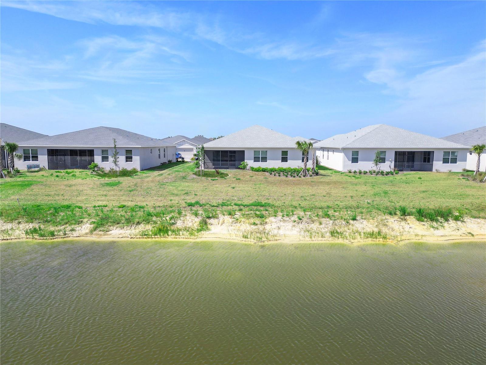 Image 26 of 43 For 44300 Saddlewood Court