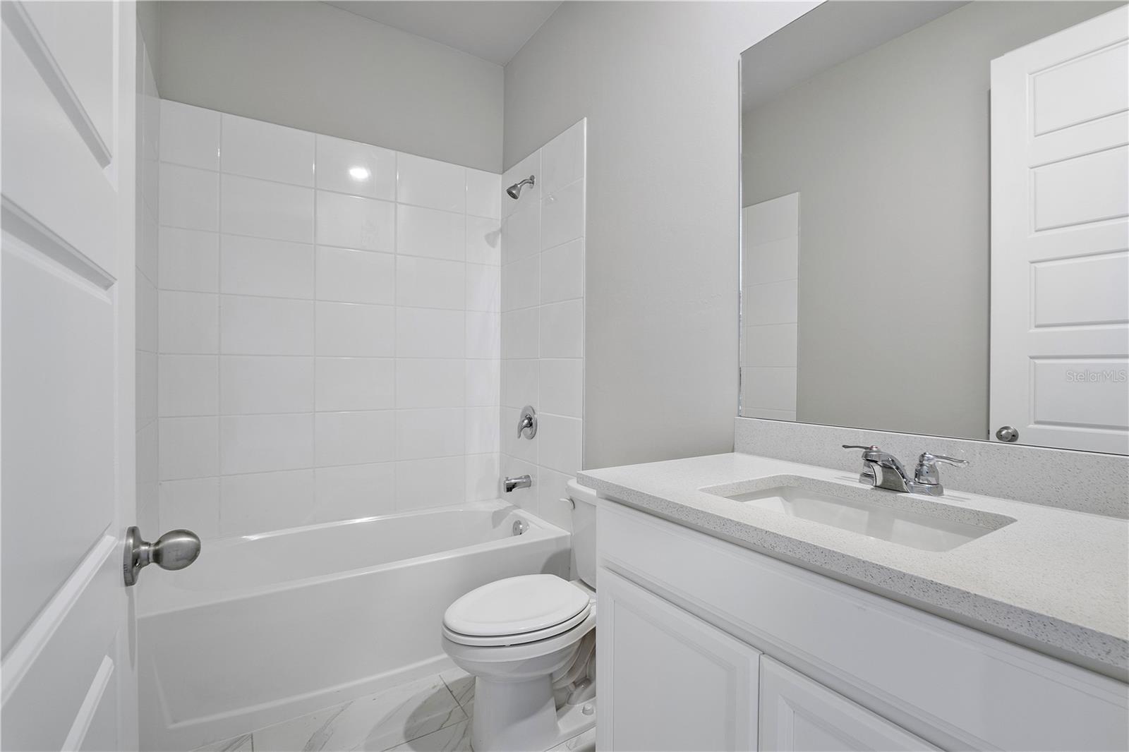Image 6 of 43 For 44300 Saddlewood Court