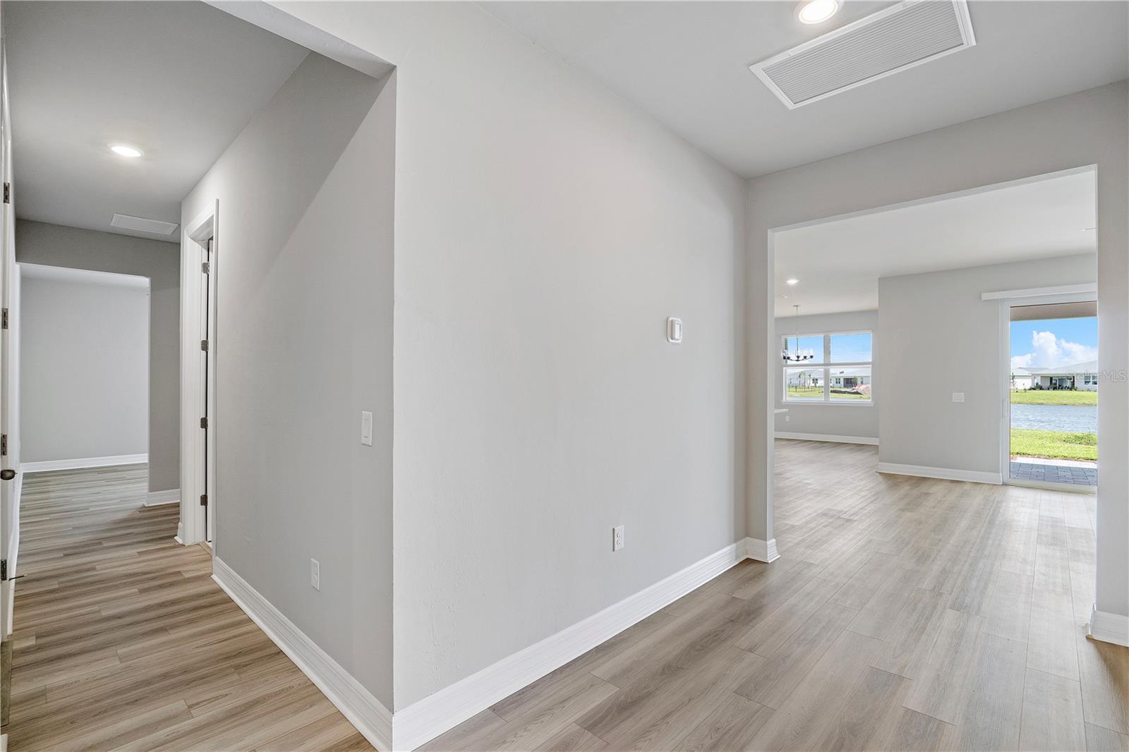 Image 9 of 43 For 44300 Saddlewood Court