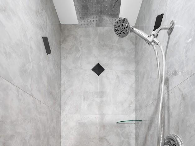 Image 25 of 43 For 2186 Florala Street