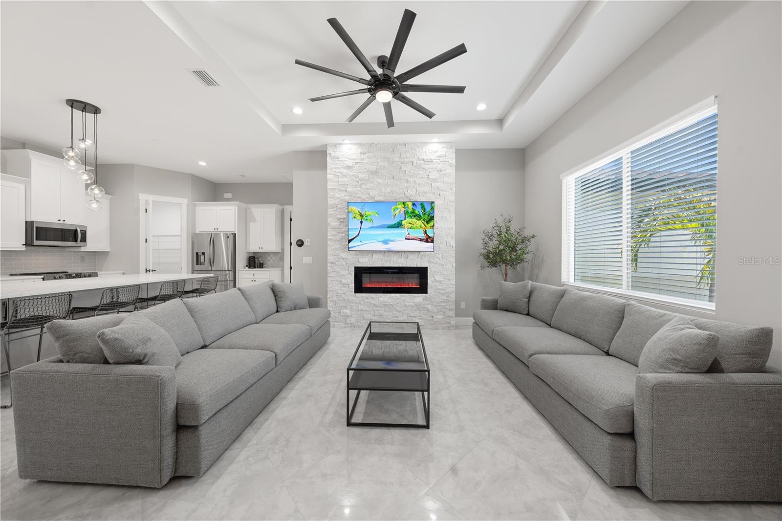 Image 9 of 43 For 2186 Florala Street