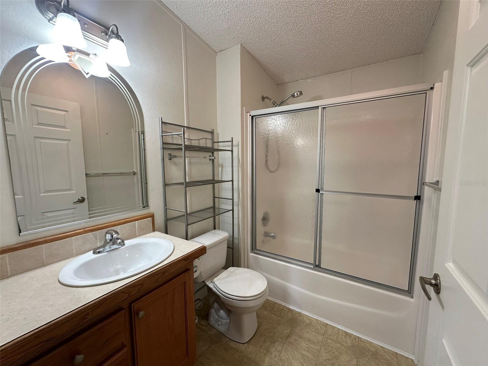 Image 18 of 22 For 6840 Bernadean Boulevard