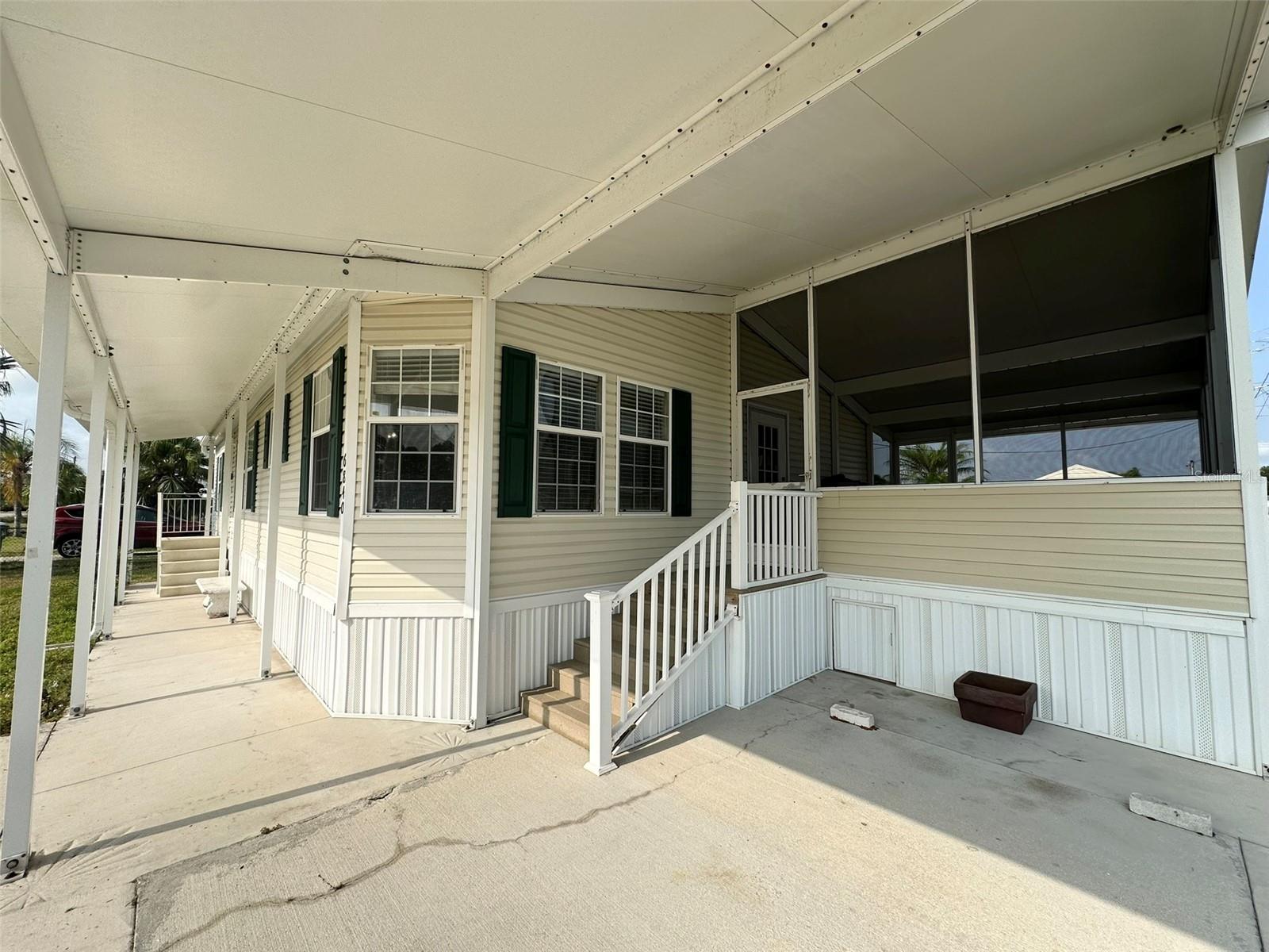 Image 2 of 22 For 6840 Bernadean Boulevard