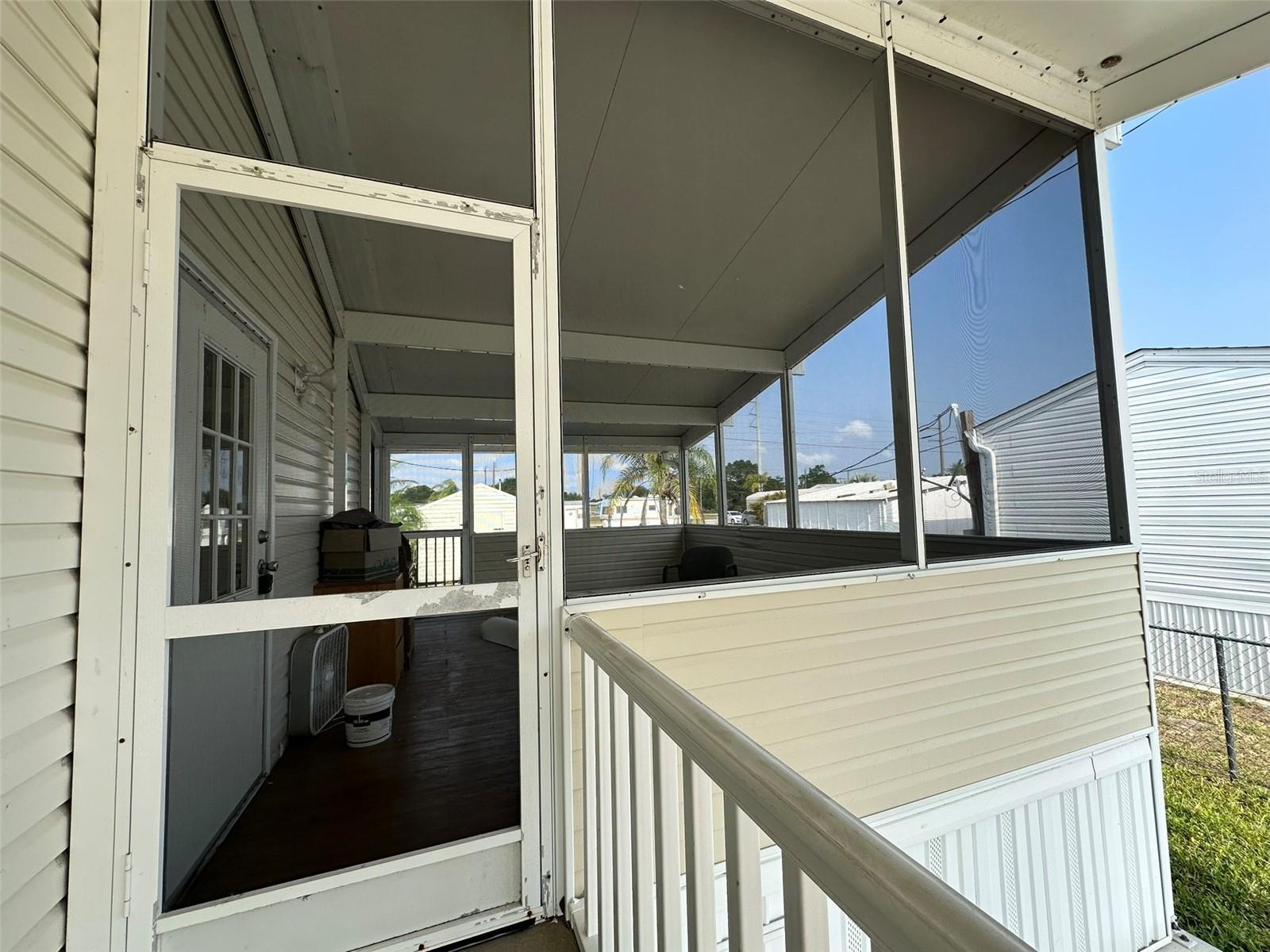 Image 3 of 22 For 6840 Bernadean Boulevard