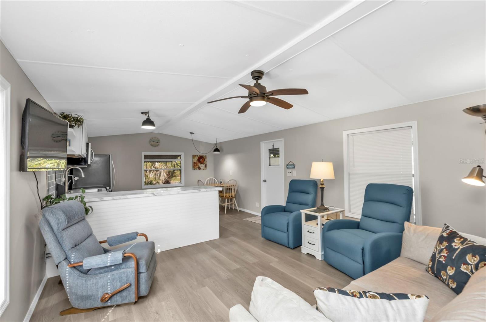 Image 12 of 24 For 3119 Sunny Harbor Drive