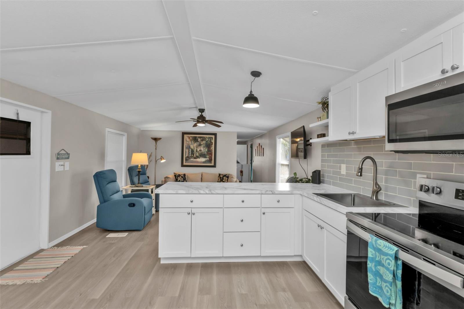 Image 9 of 24 For 3119 Sunny Harbor Drive