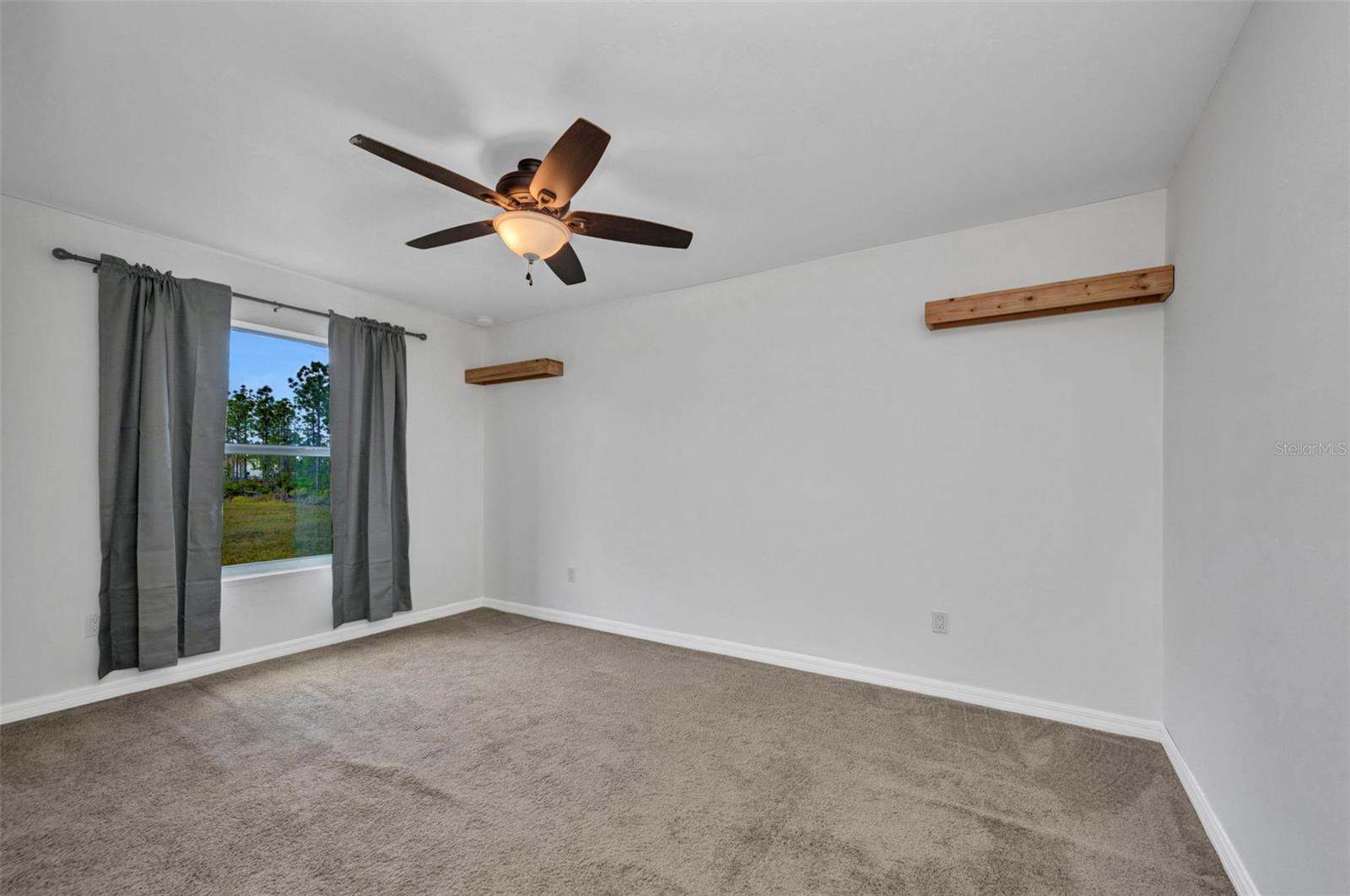Image 34 of 62 For 6405 Alan Boulevard