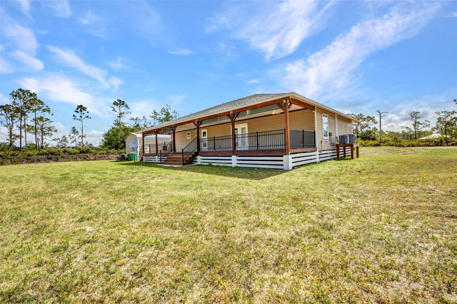 Image 41 of 62 For 6405 Alan Boulevard