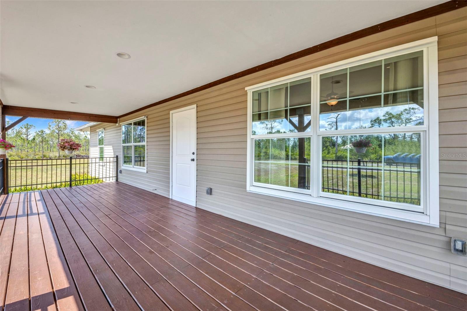 Image 7 of 62 For 6405 Alan Boulevard