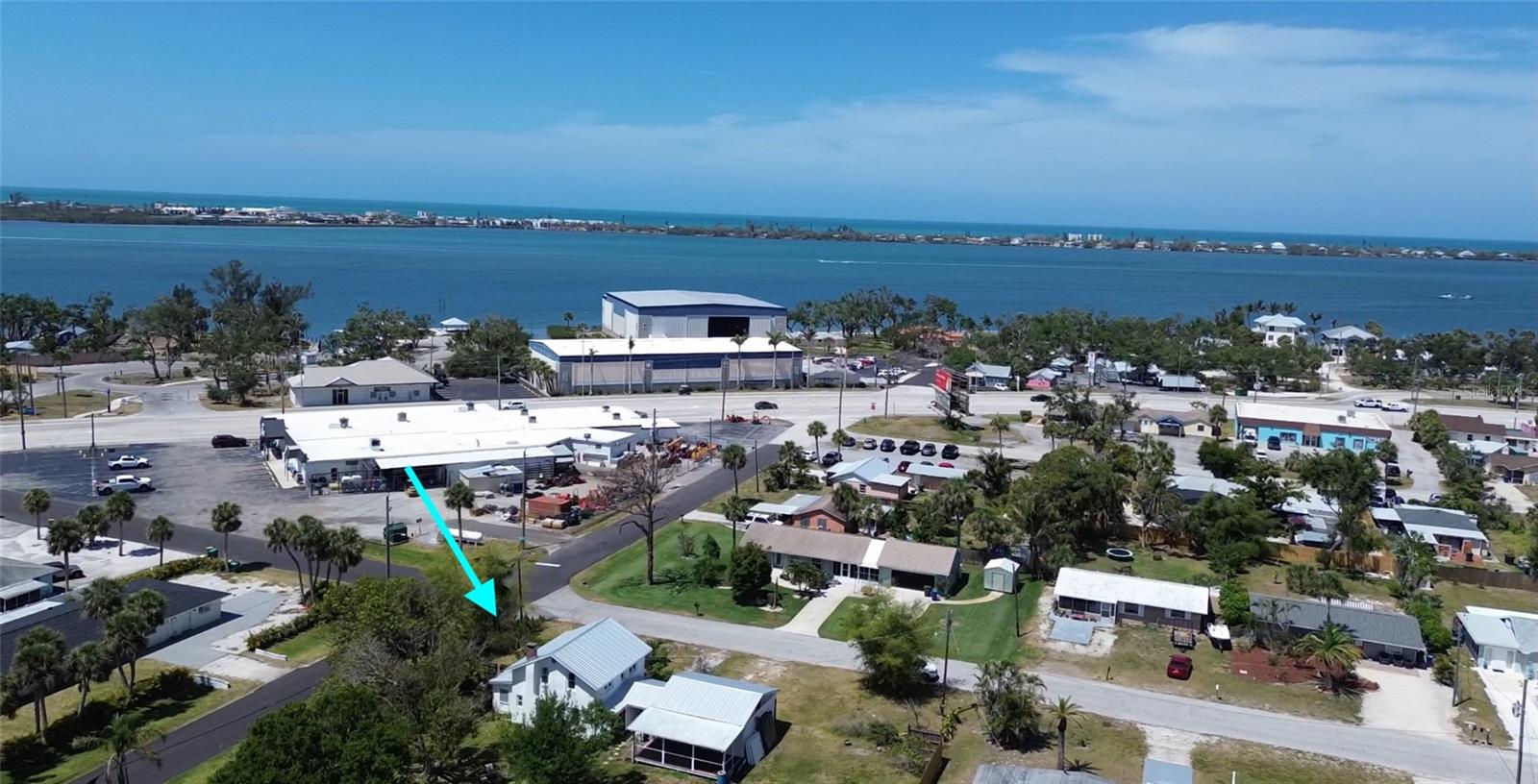 Details for 899 Broadway, ENGLEWOOD, FL 34223