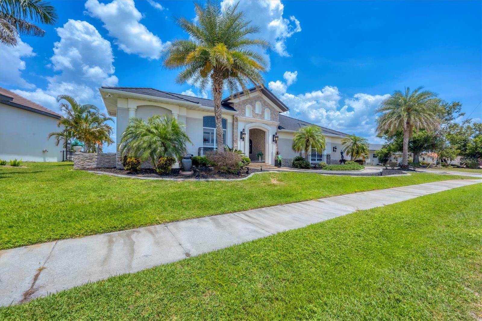 Image 3 of 56 For 3866 Turtle Dove Boulevard