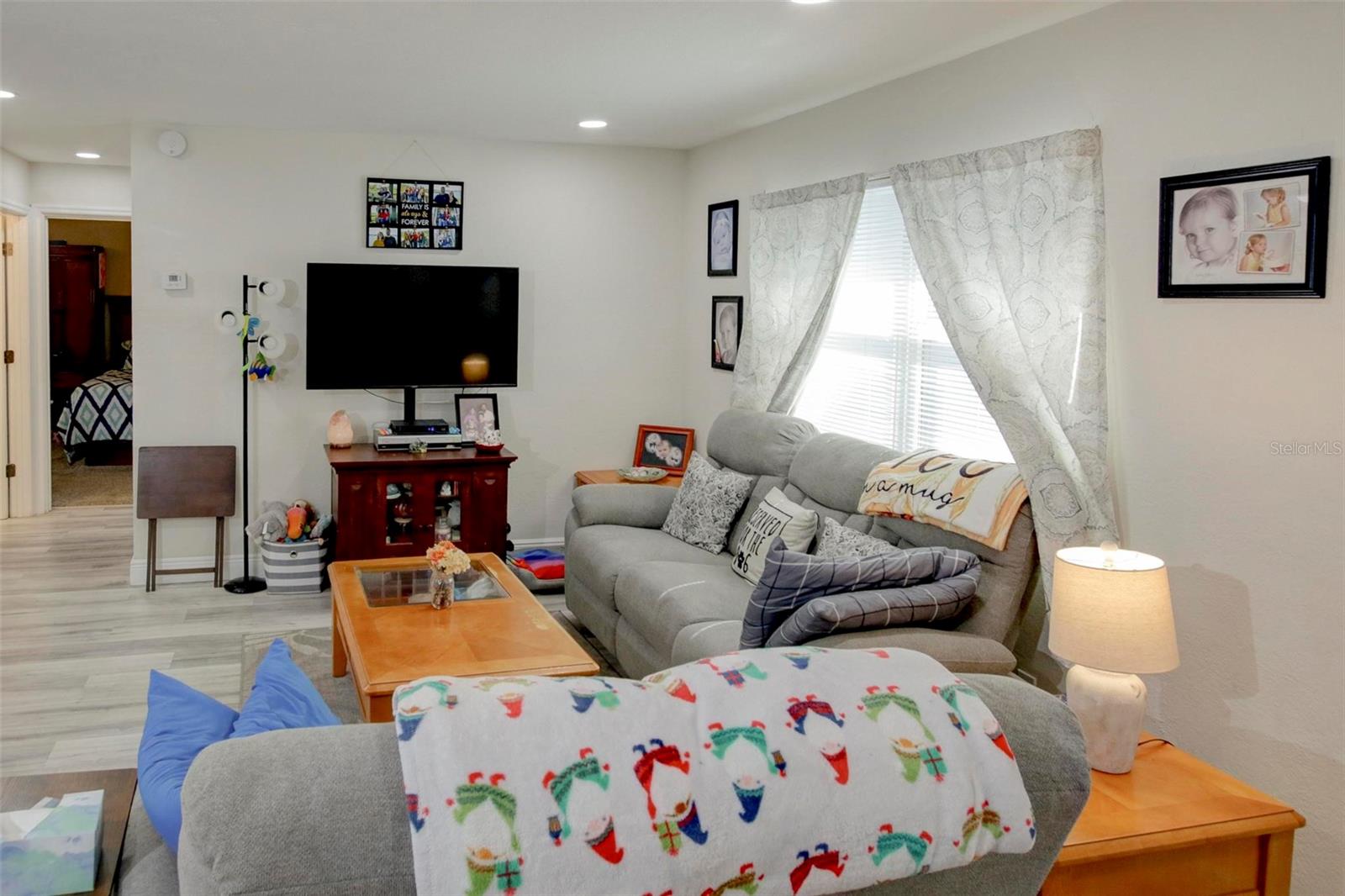Image 4 of 28 For 8795 56th Street N