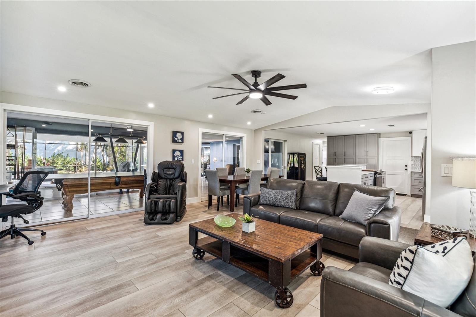 Image 17 of 40 For 1121 Vesper Drive