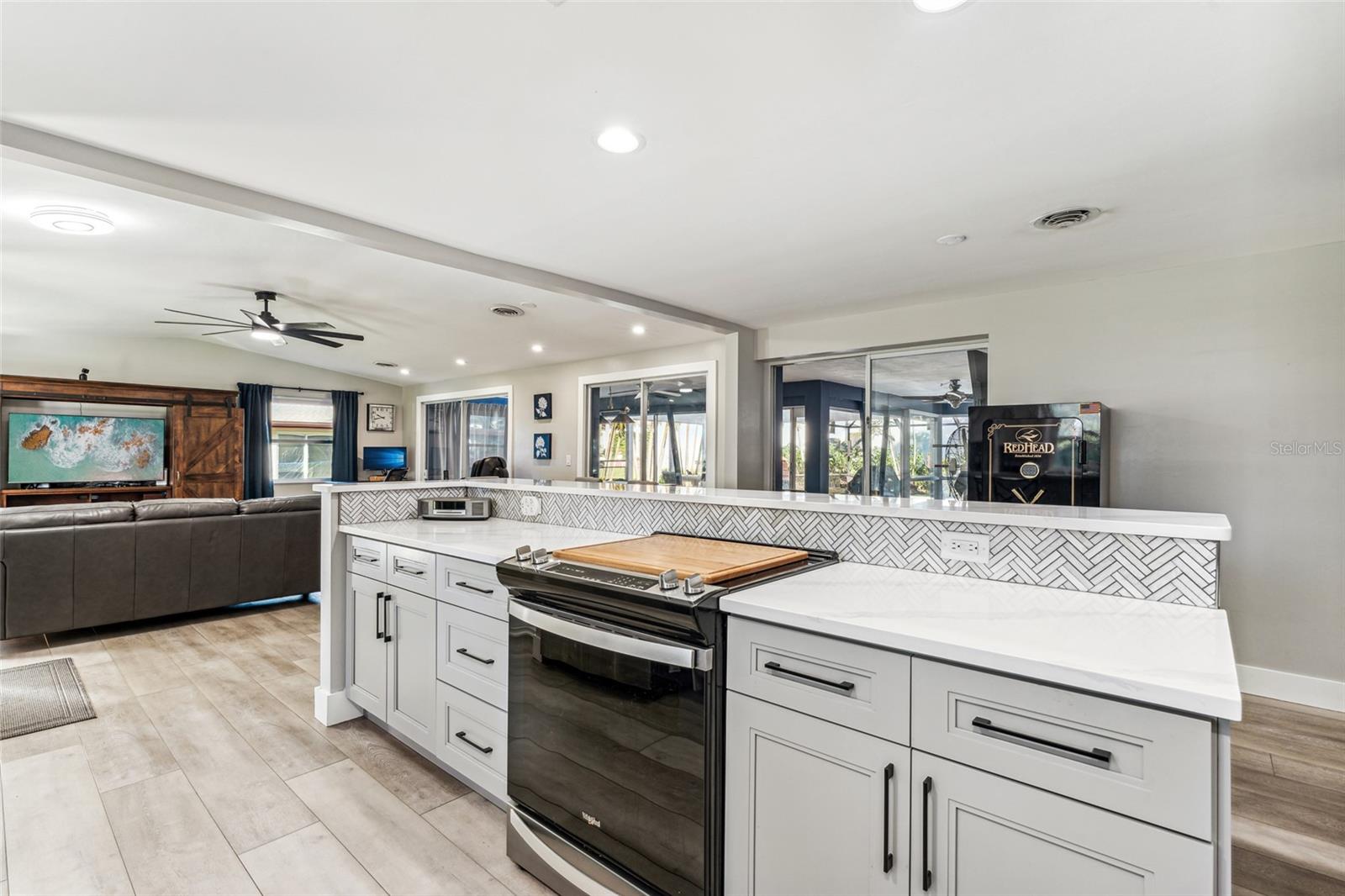 Image 22 of 40 For 1121 Vesper Drive