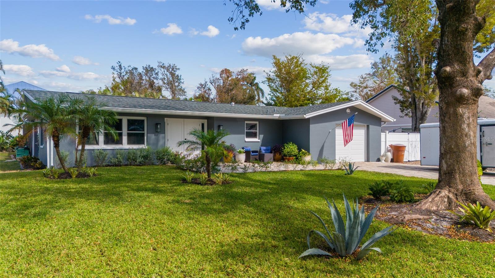 Image 3 of 40 For 1121 Vesper Drive