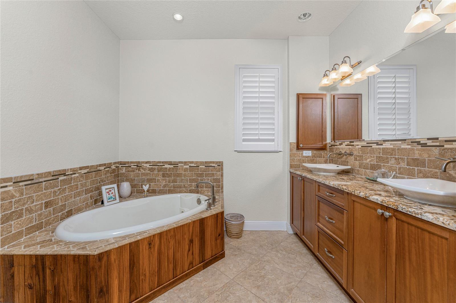 Image 34 of 77 For 4015 La Costa Island Court