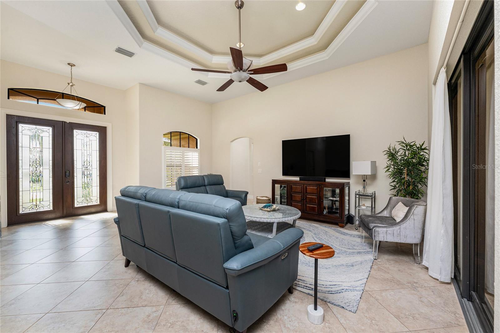 Image 5 of 77 For 4015 La Costa Island Court