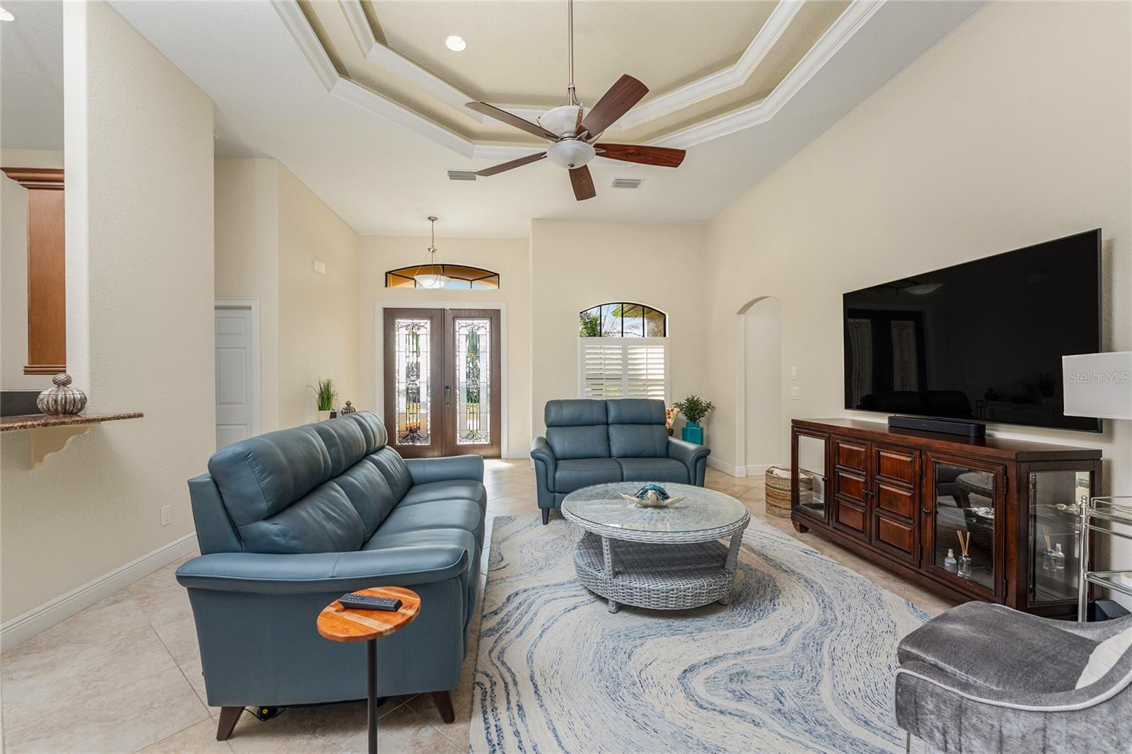Image 6 of 77 For 4015 La Costa Island Court
