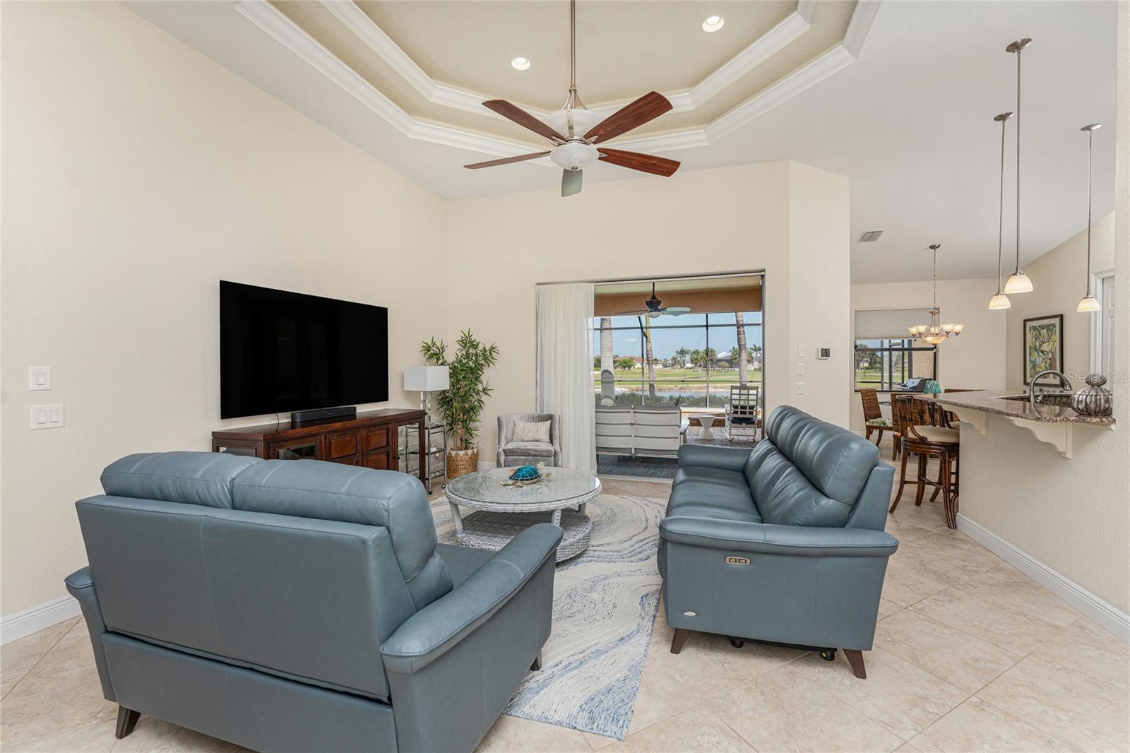 Image 9 of 77 For 4015 La Costa Island Court