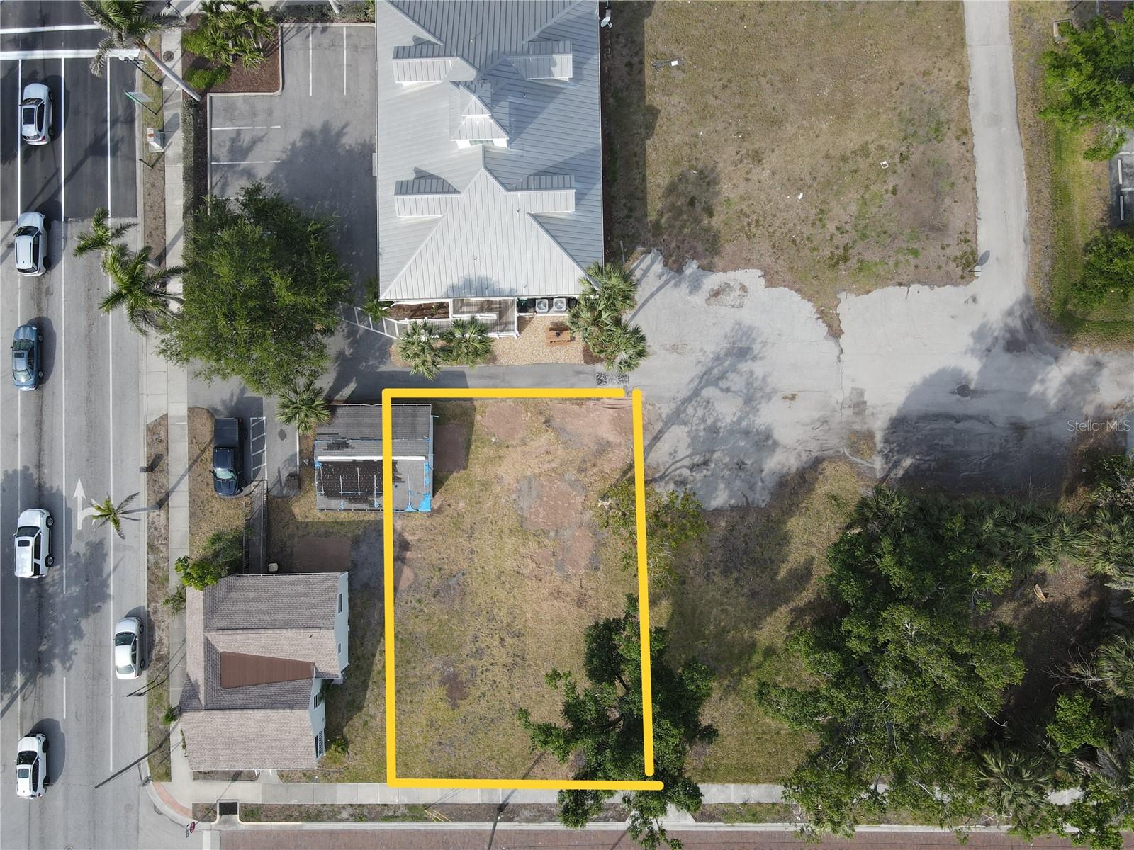 Image 3 of 23 For 308 Goldstein Street