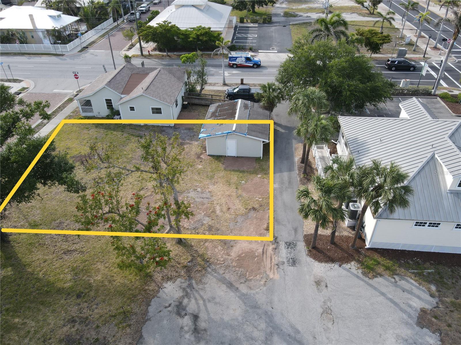 Image 8 of 23 For 308 Goldstein Street