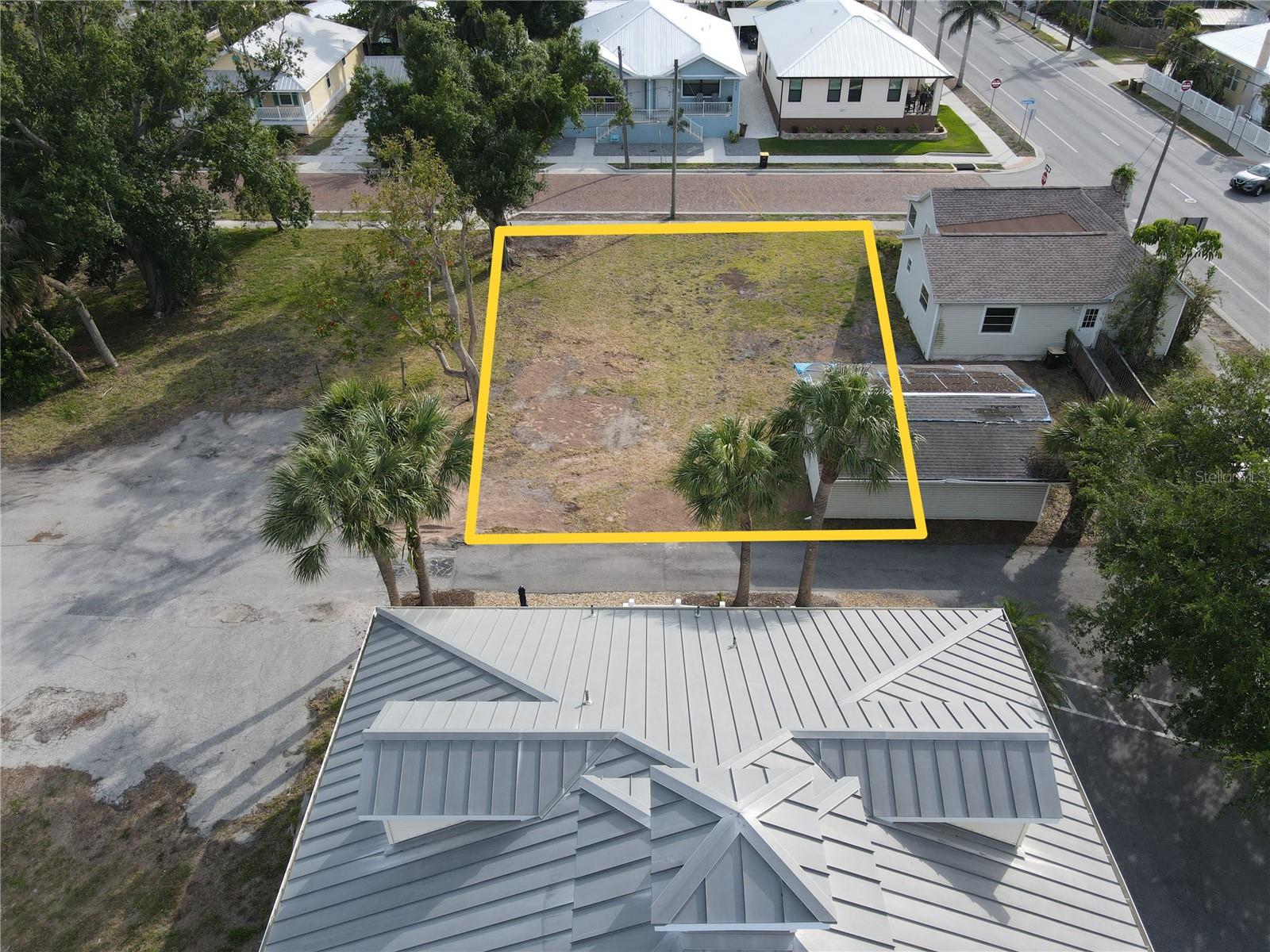 Image 9 of 23 For 308 Goldstein Street
