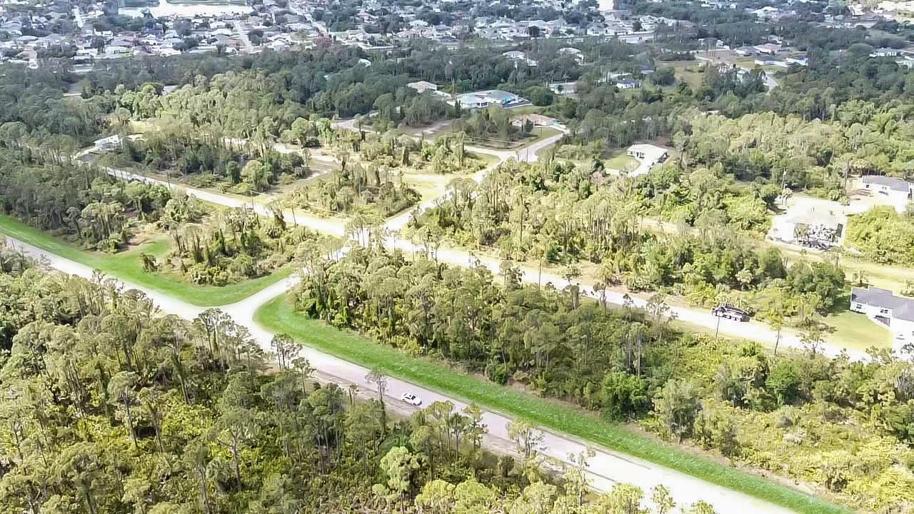 Listing photo id 8 for Orlando Boulevard