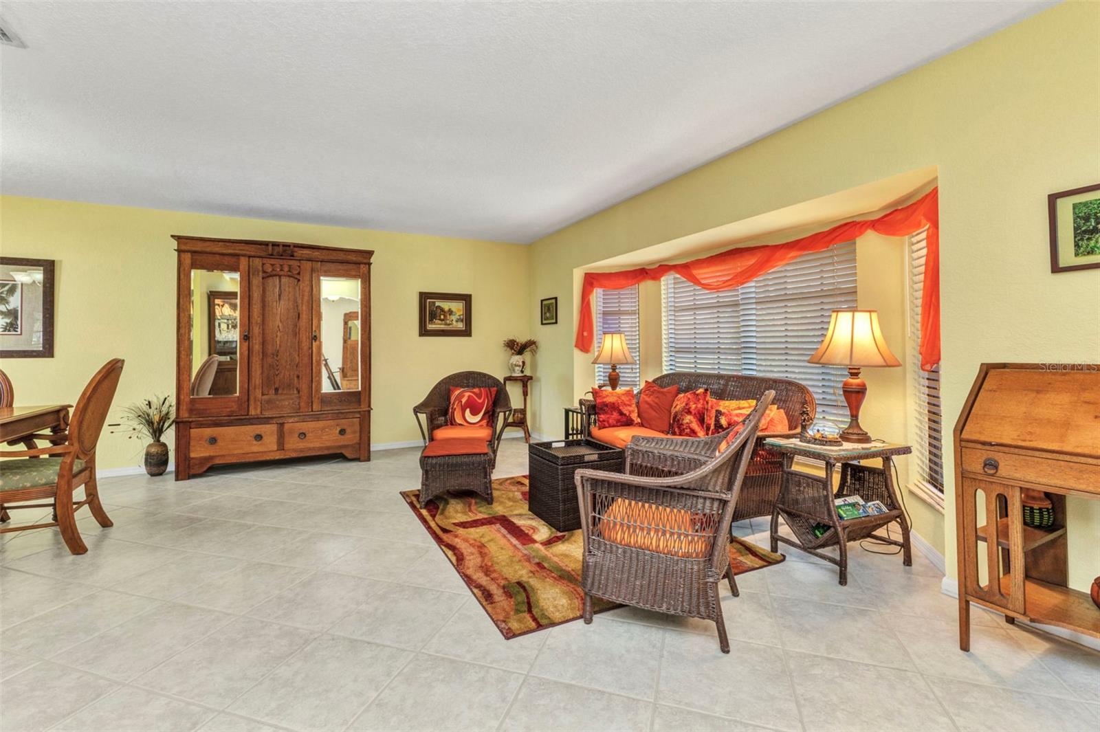 Image 8 of 49 For 18344 Driggers Avenue