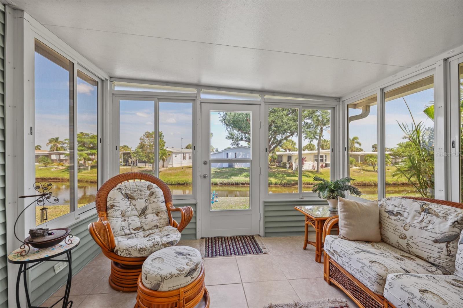 Image 10 of 99 For 2100 Kings Highway 253