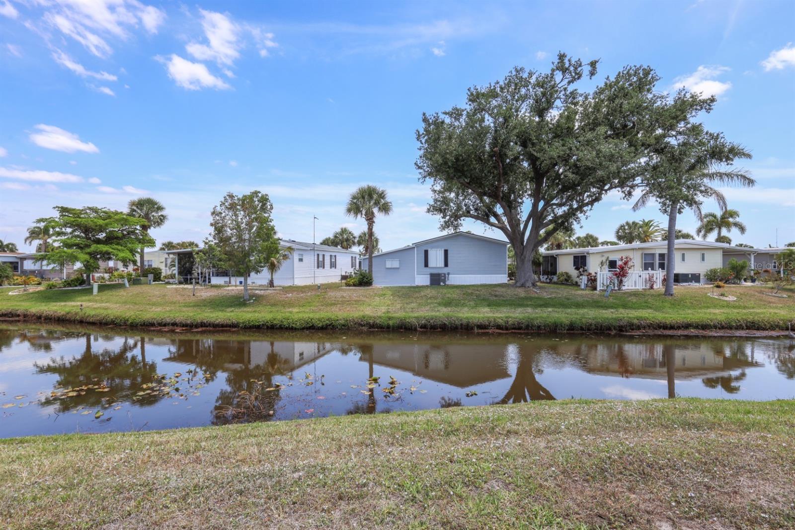 Image 44 of 99 For 2100 Kings Highway 253