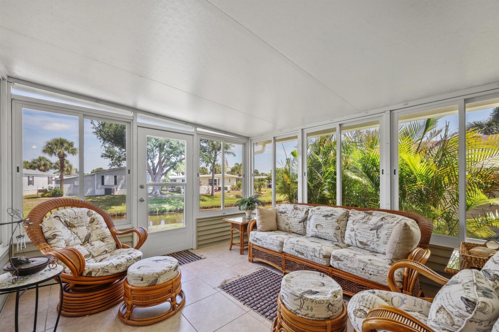 Image 9 of 99 For 2100 Kings Highway 253