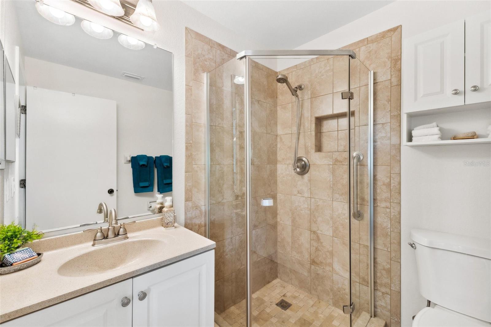 Image 23 of 38 For 25100 Sandhill Boulevard R201