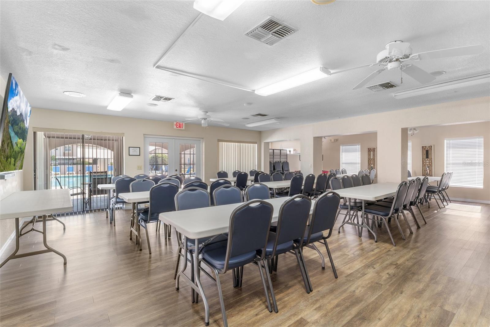Image 28 of 38 For 25100 Sandhill Boulevard R201