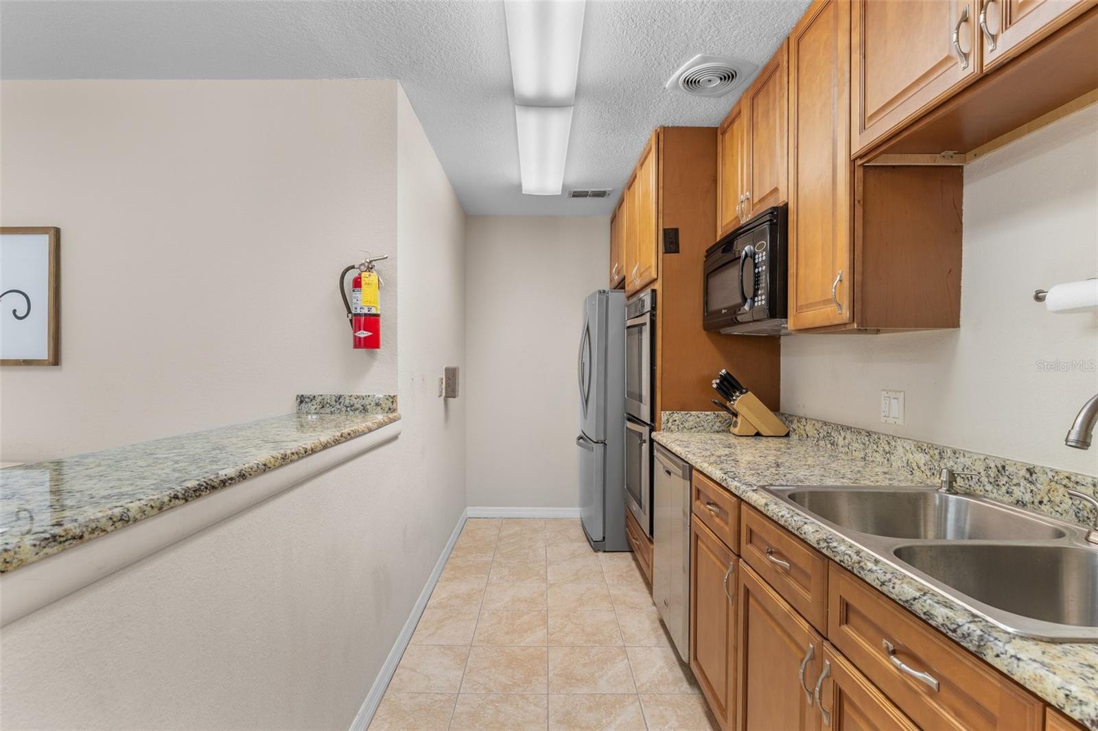 Image 30 of 38 For 25100 Sandhill Boulevard R201