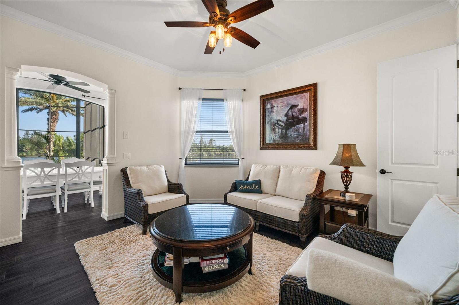 Image 18 of 59 For 10580 Poughkeepsie Circle