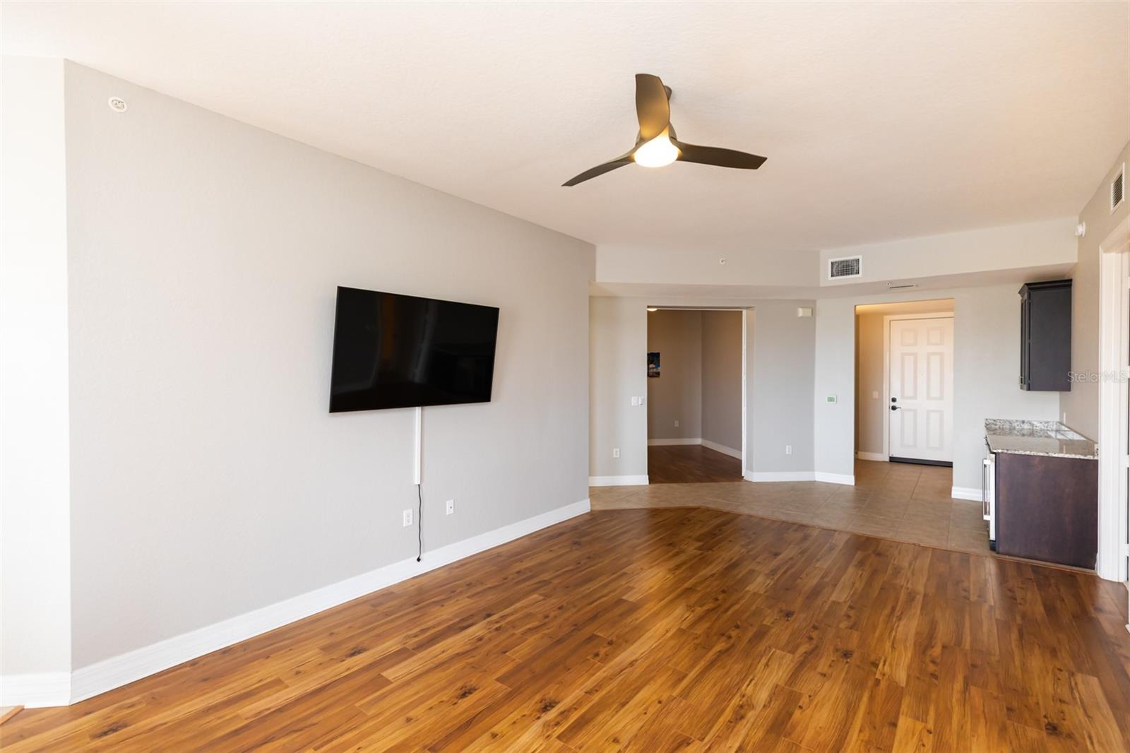 Image 8 of 54 For 99 Vivante Boulevard 311