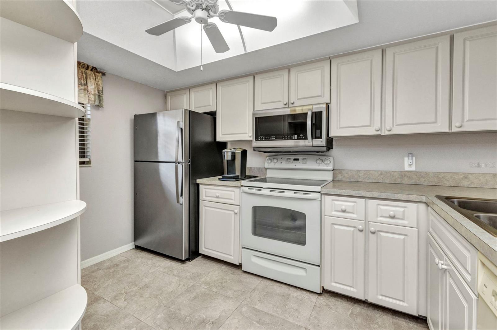 Image 12 of 68 For 26461 Explorer Road F