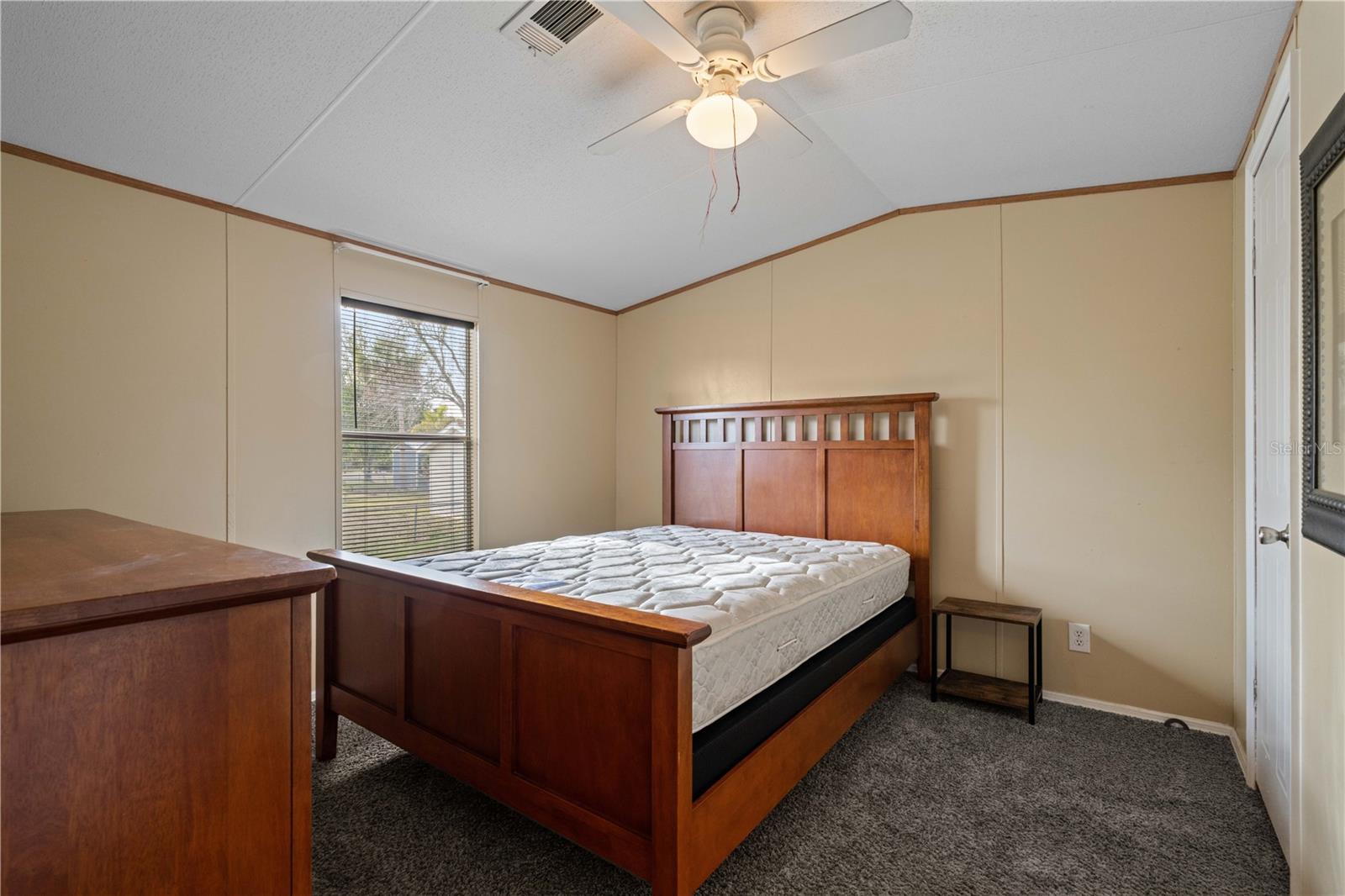 Image 16 of 24 For 1516 Woodlawn Avenue