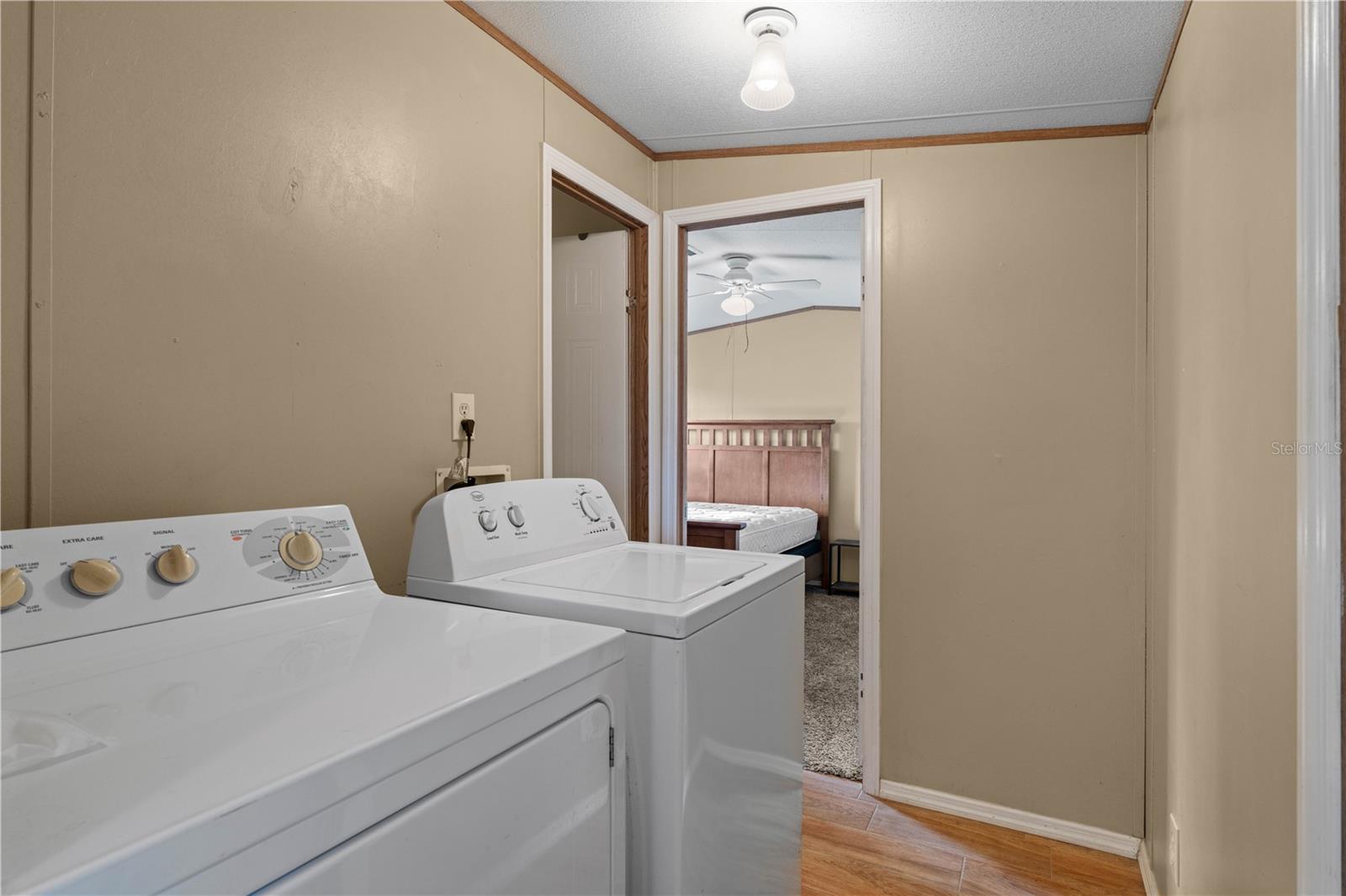 Image 19 of 24 For 1516 Woodlawn Avenue