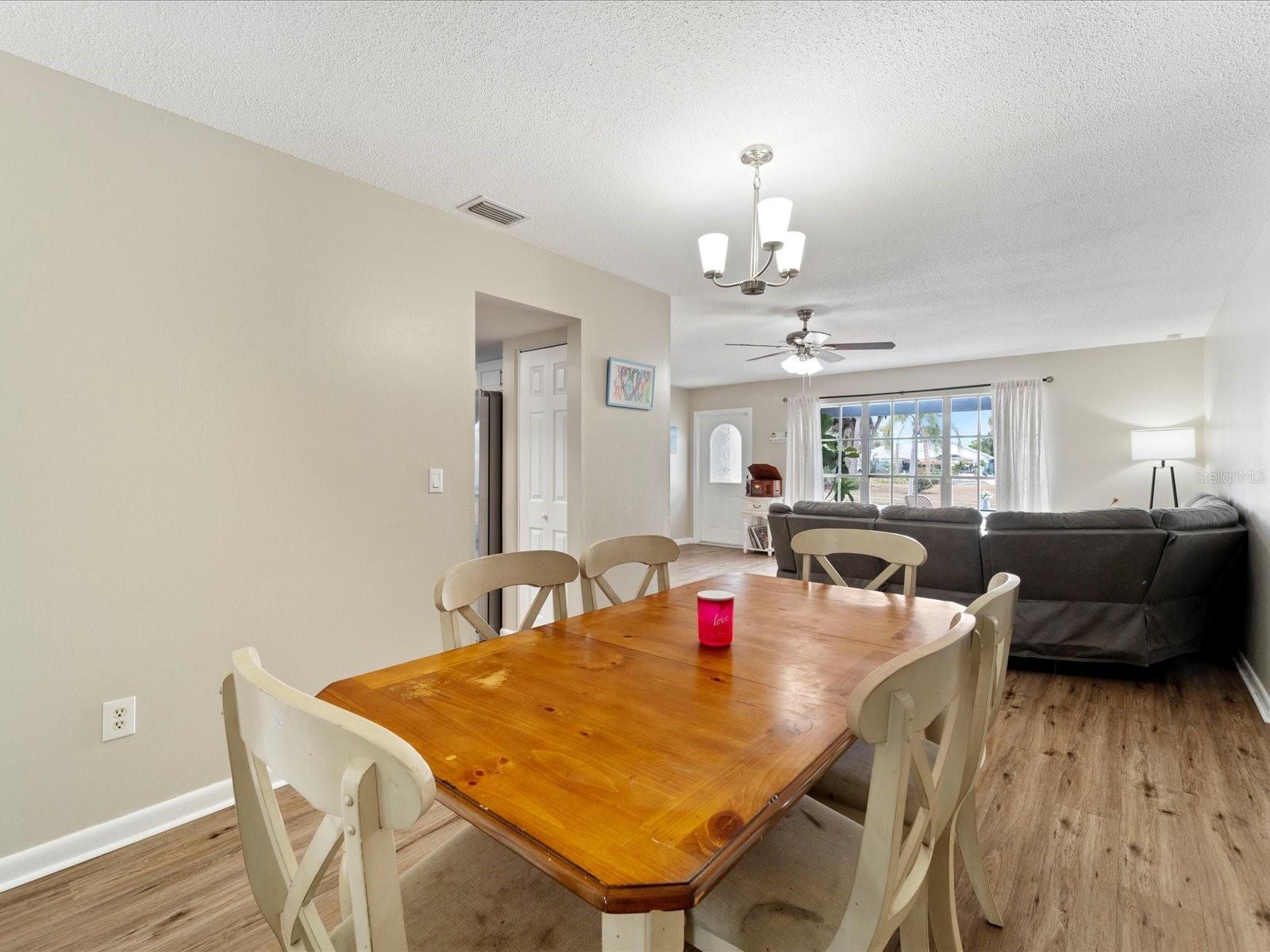Image 10 of 36 For 6531 Marius Rd