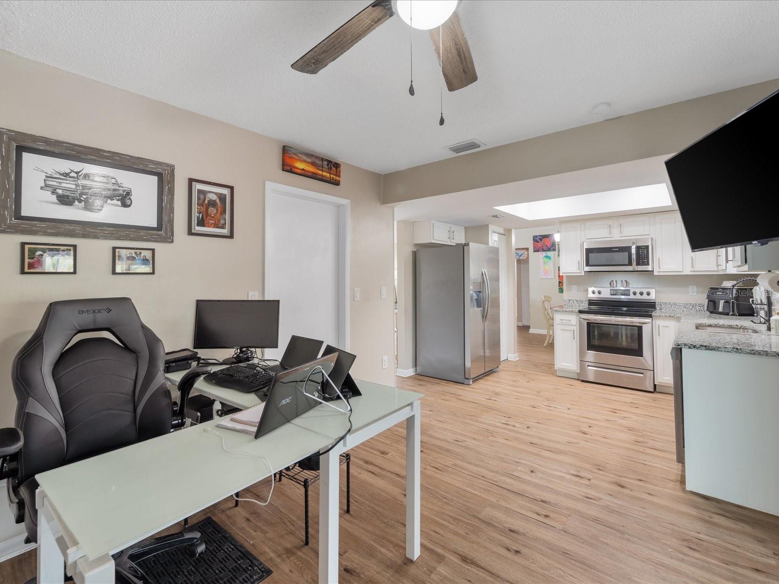 Image 14 of 36 For 6531 Marius Rd