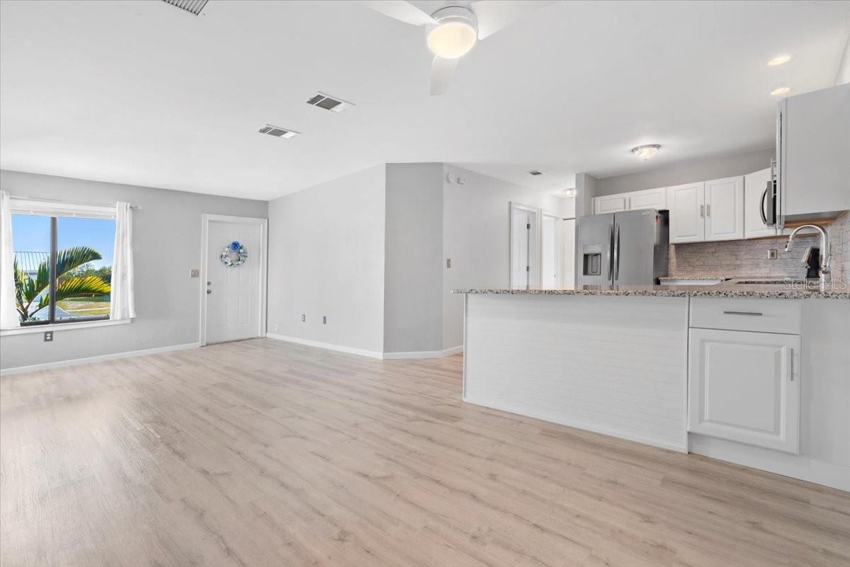 Image 7 of 28 For 5520 Kenwood Drive