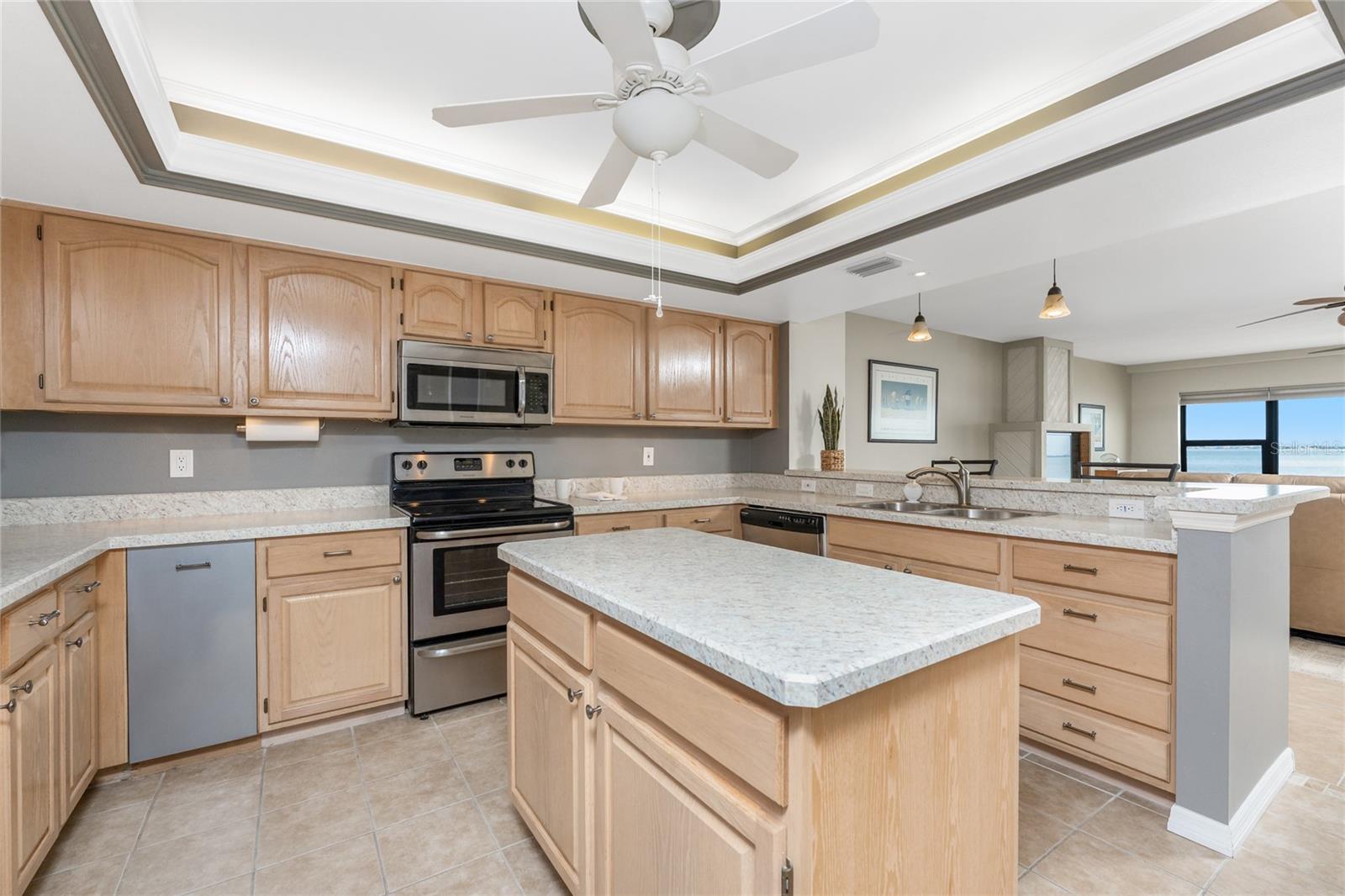 Image 18 of 70 For 1750 Jamaica Way  312