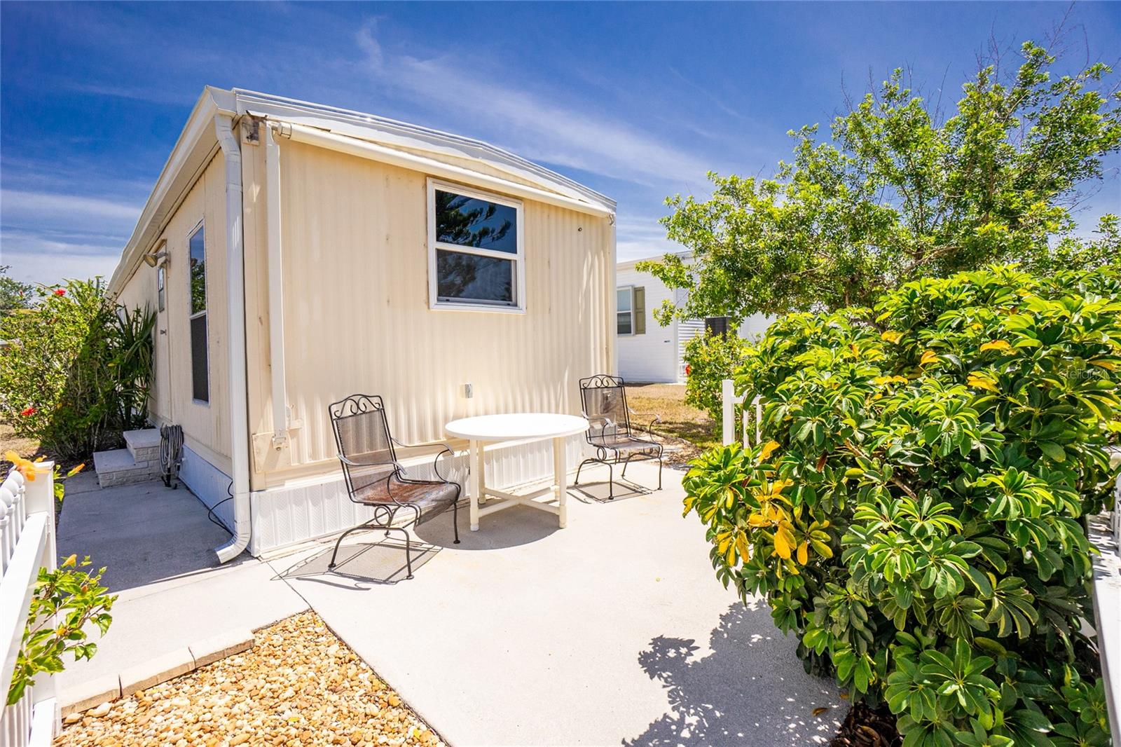 Image 23 of 44 For 7313 Desant Lane