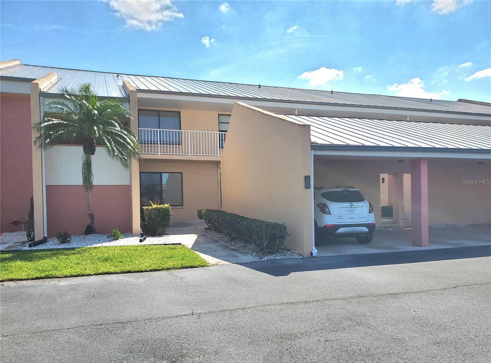 Image 4 of 18 For 1352 Rock Dove Court B104
