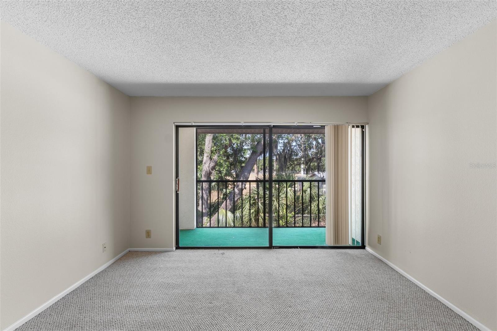 Image 9 of 49 For 19505 Quesada Avenue A204