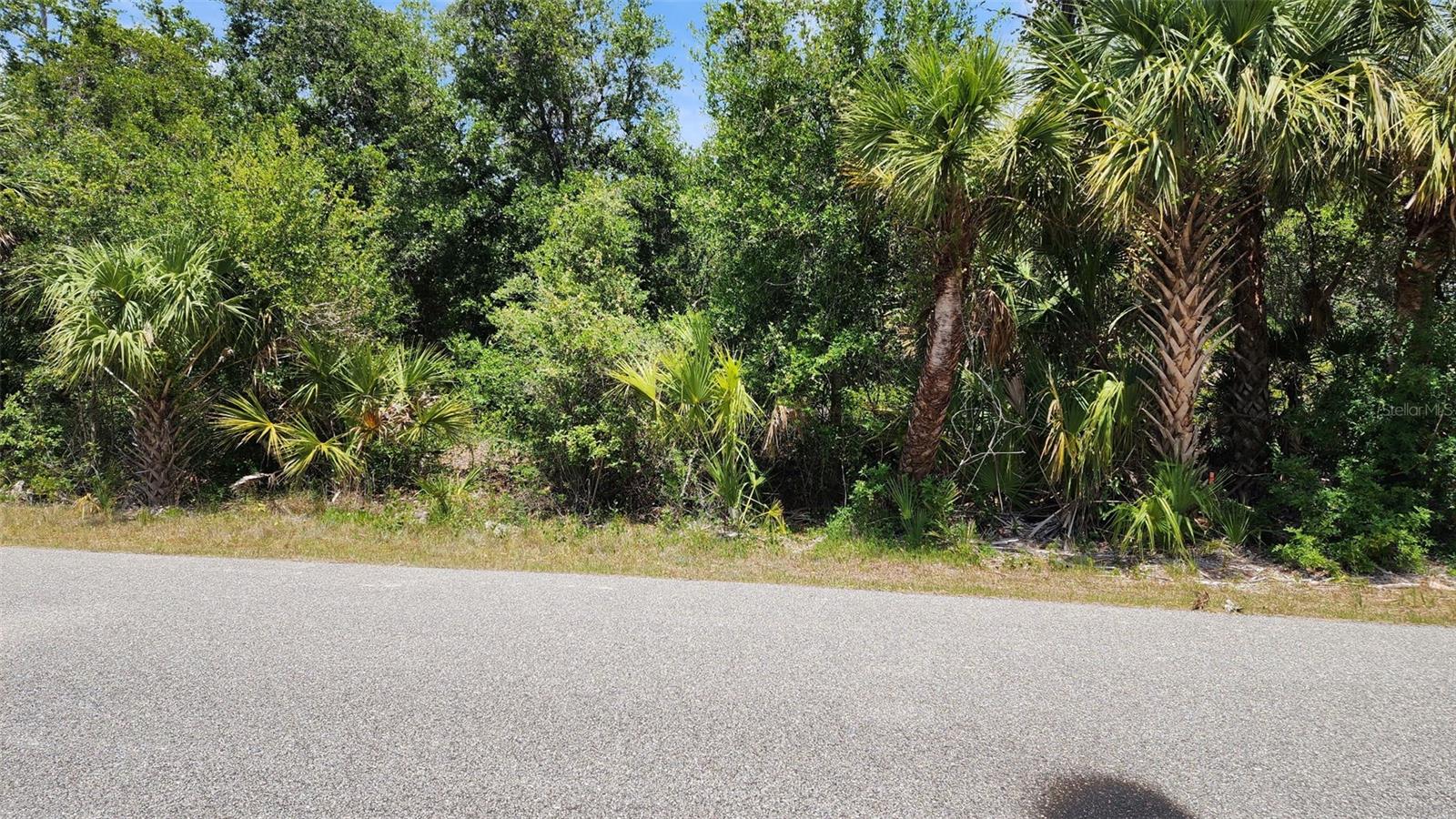 Image 2 of 2 For Lot 25 Lanai Avenue