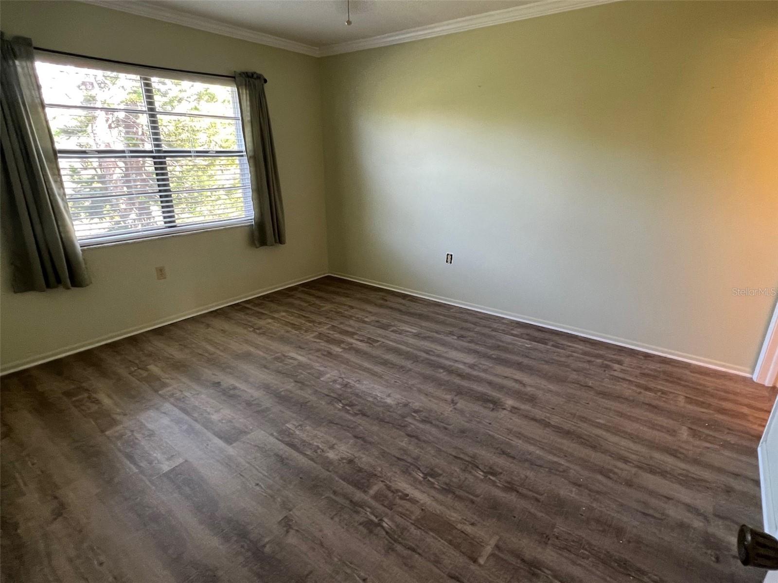 Image 10 of 12 For 26485 Rampart Boulevard B8