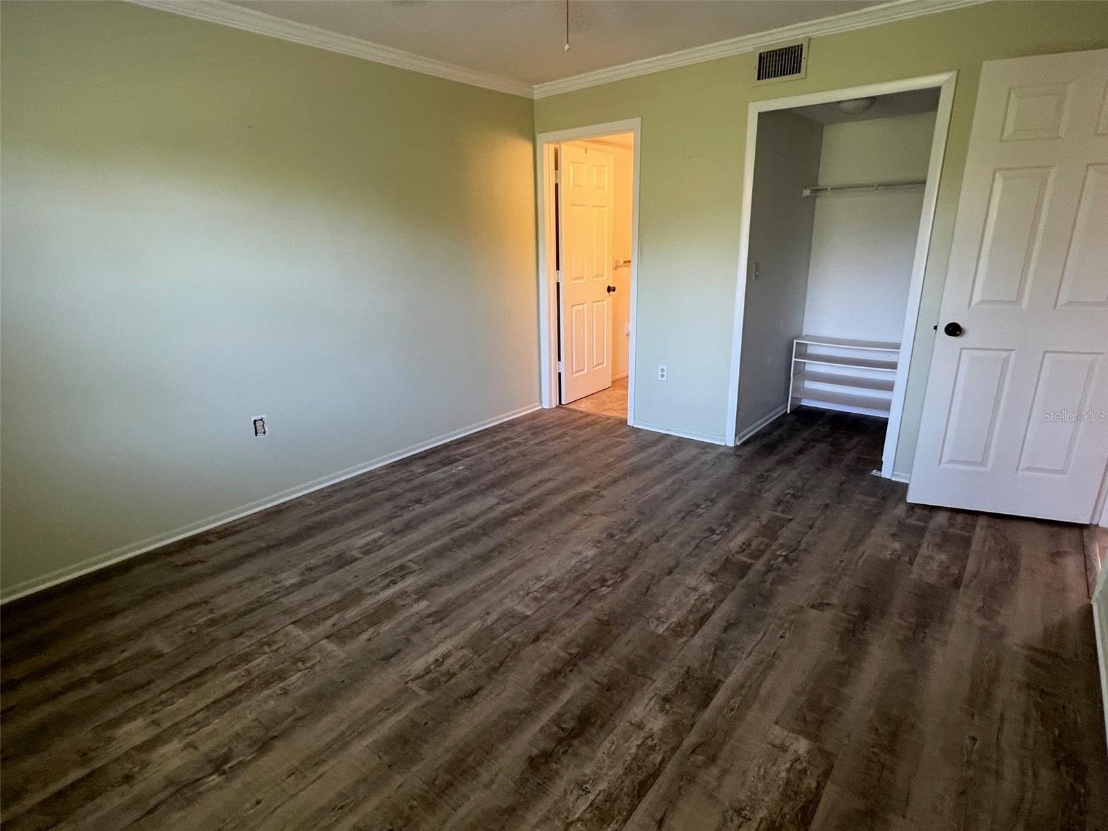 Image 9 of 12 For 26485 Rampart Boulevard B8